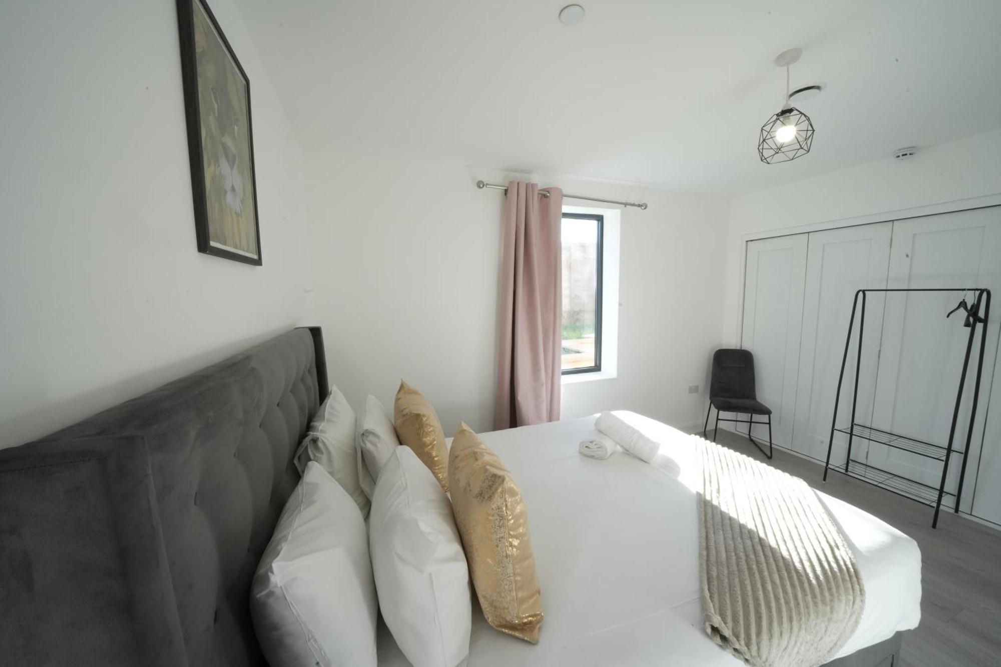 Ealing Broadway Great Stay 7-Minute Walk From The Underground Exterior foto